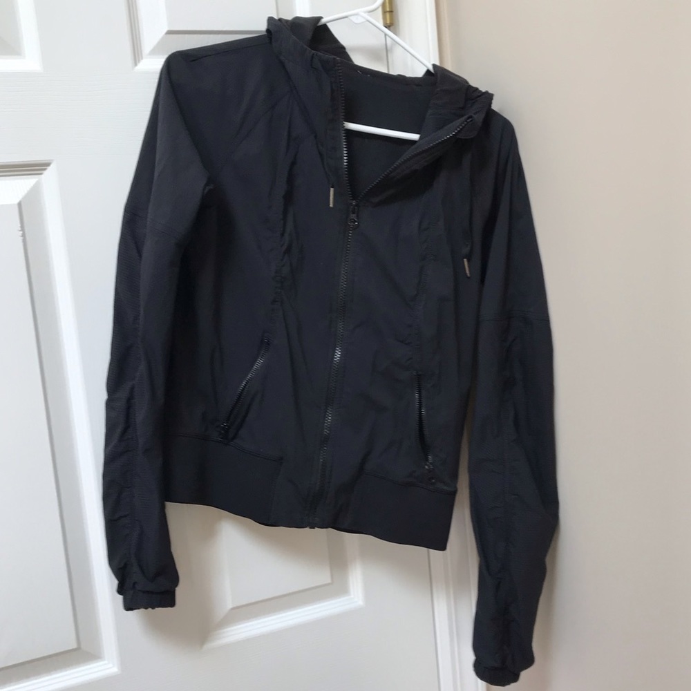 Hooded lined wind breaker